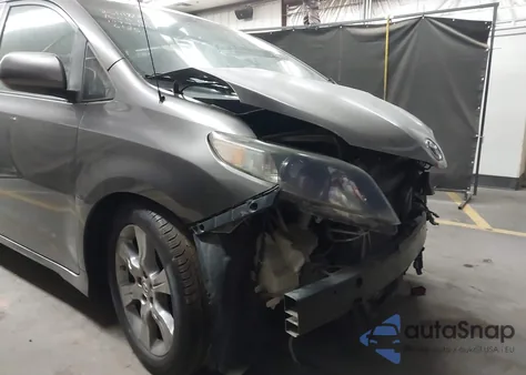 2012 Toyota Sienna Se 8 Passenger из США, поврежденный, VIN 5TDXK3DCXCS236185